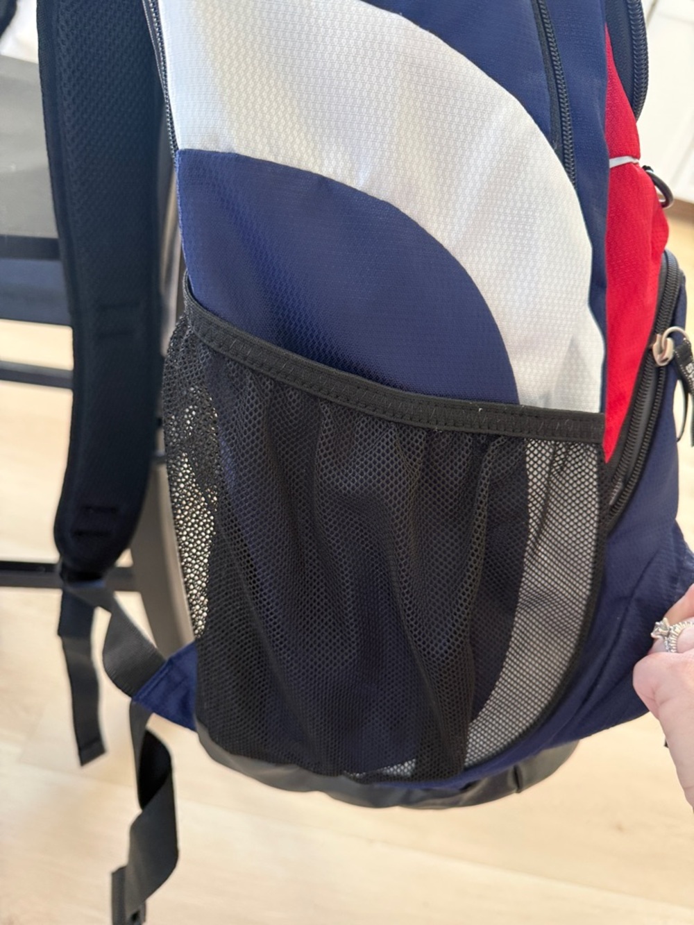 Speedo Navy, Red & White Sport Backpack - Picture 3 of 8